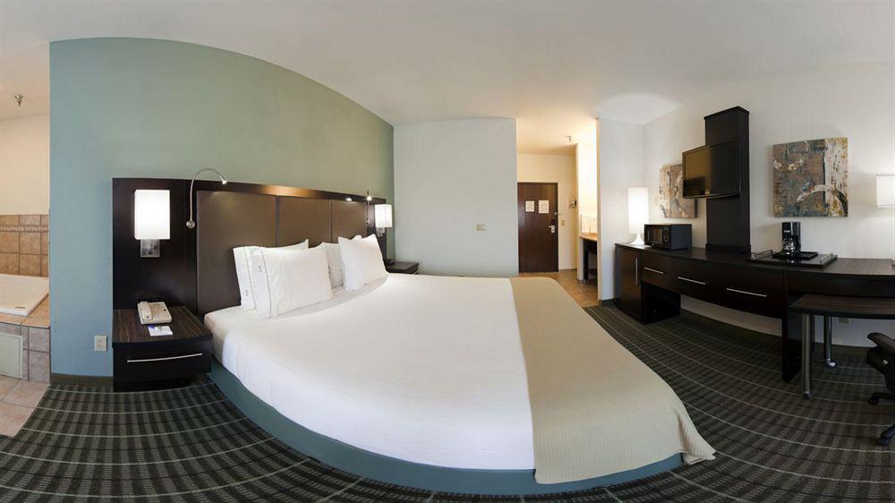 Holiday Inn Express Monticello By Ihg Luaran gambar