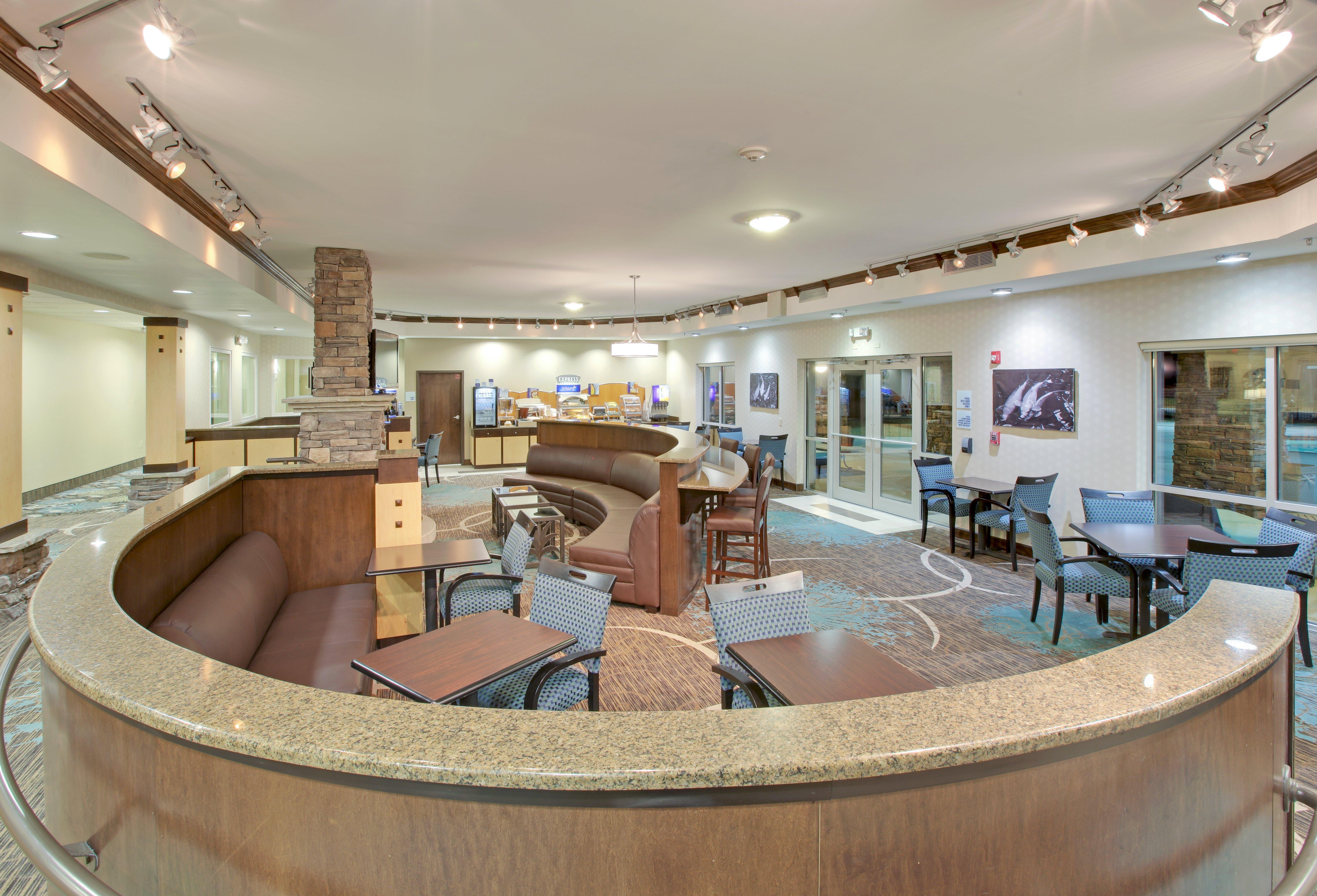 Holiday Inn Express Monticello By Ihg Restoran gambar