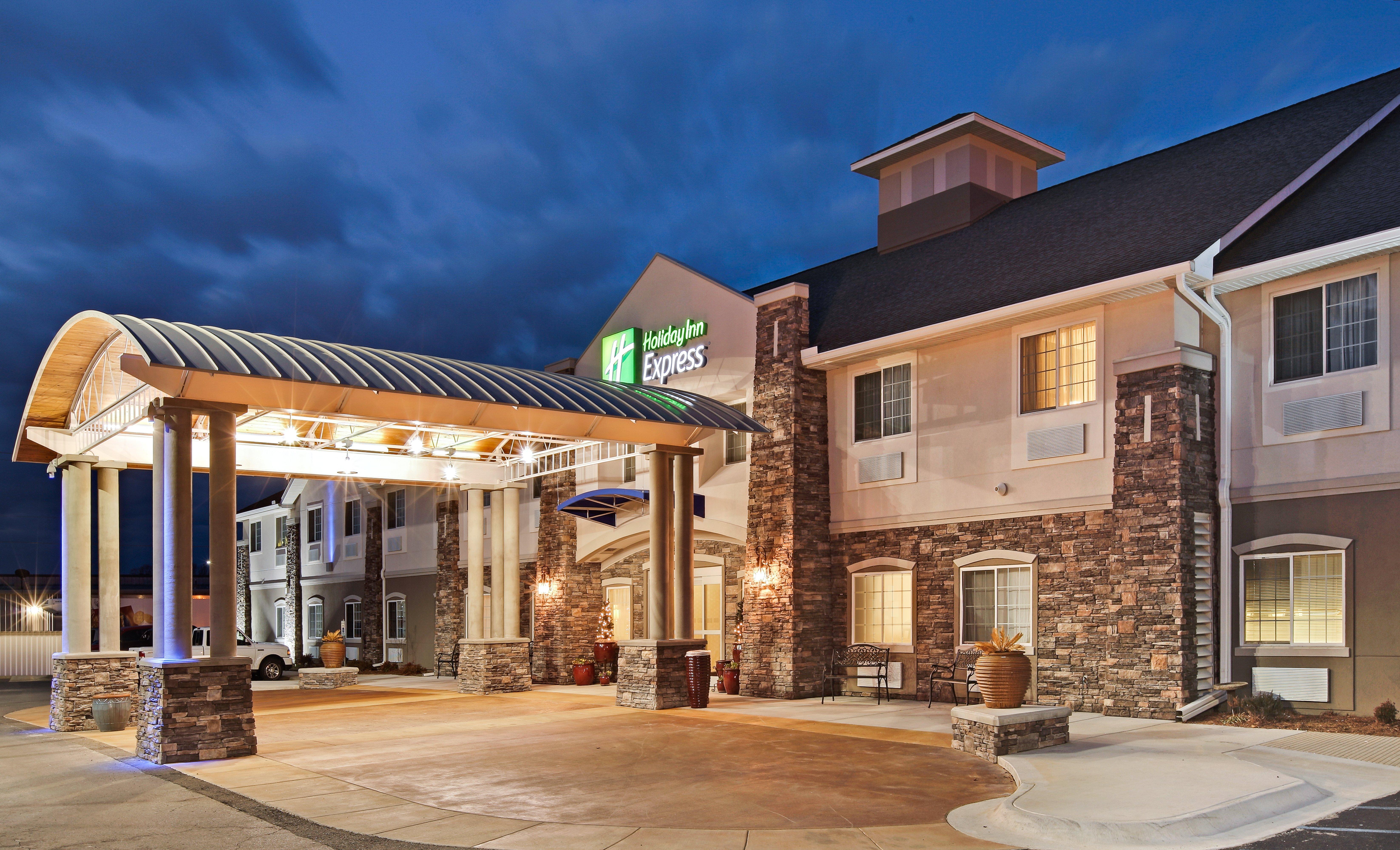 Holiday Inn Express Monticello By Ihg Luaran gambar